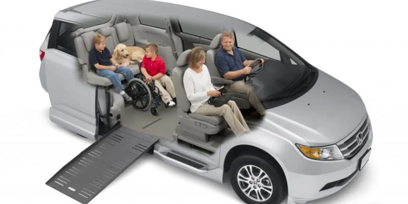 Side entry accessible vans
